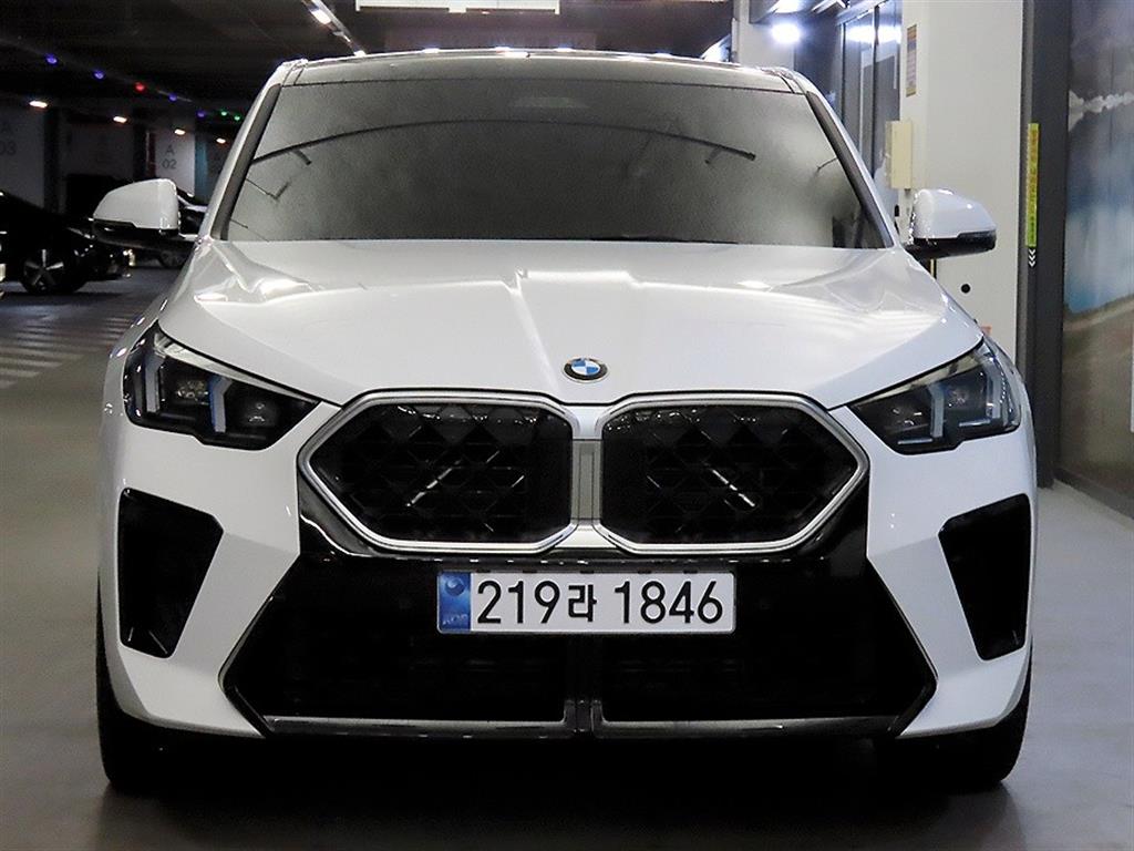 BMW X2 xDrive M35i 사진