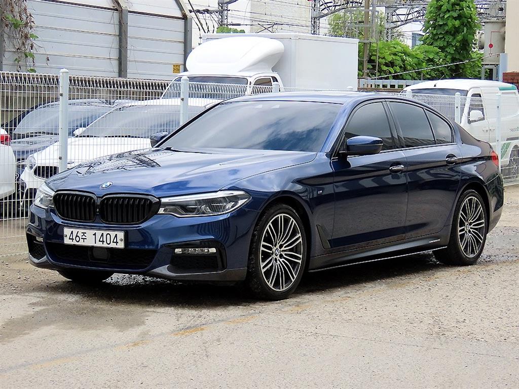BMW 5시리즈 530d M 스포츠 사진 2/20