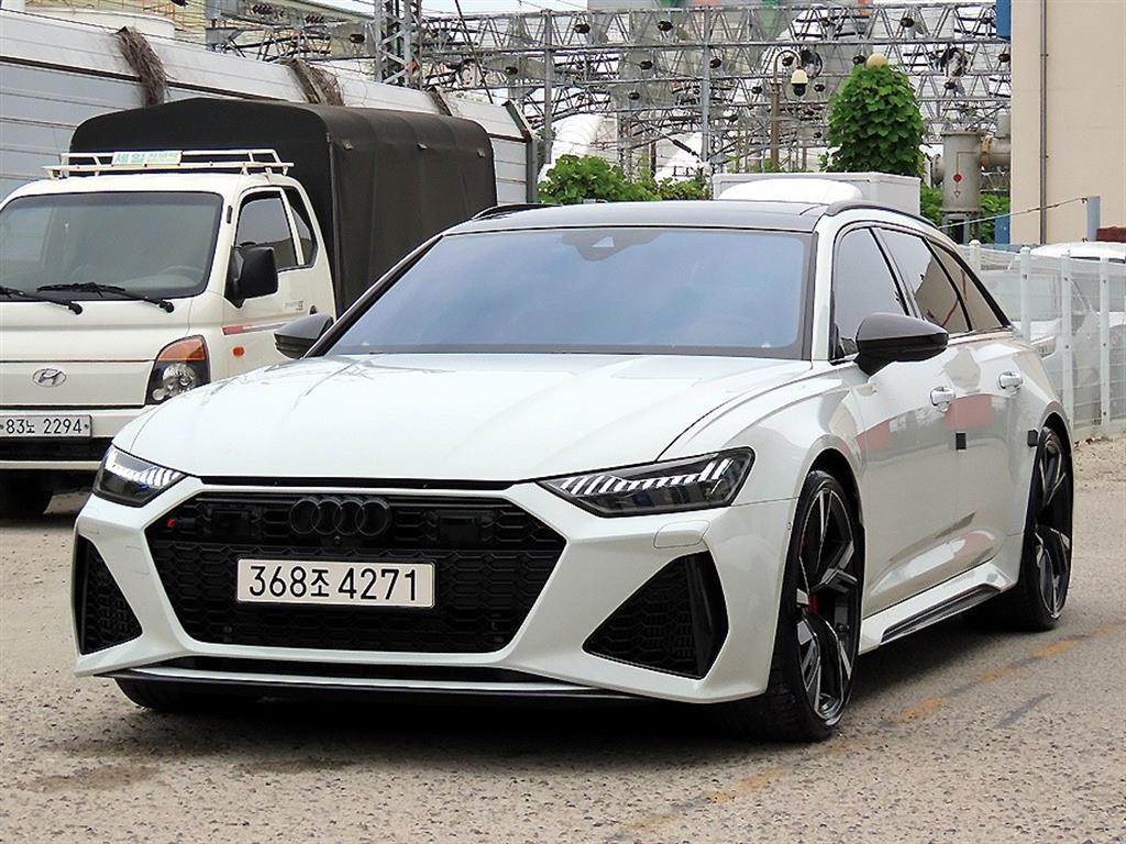 아우디 RS6 4.0 콰트로 아반트 사진 2/20