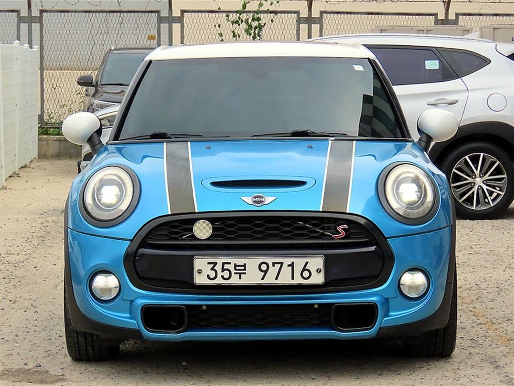 쿠퍼 SD 5도어 기본형 2015년식