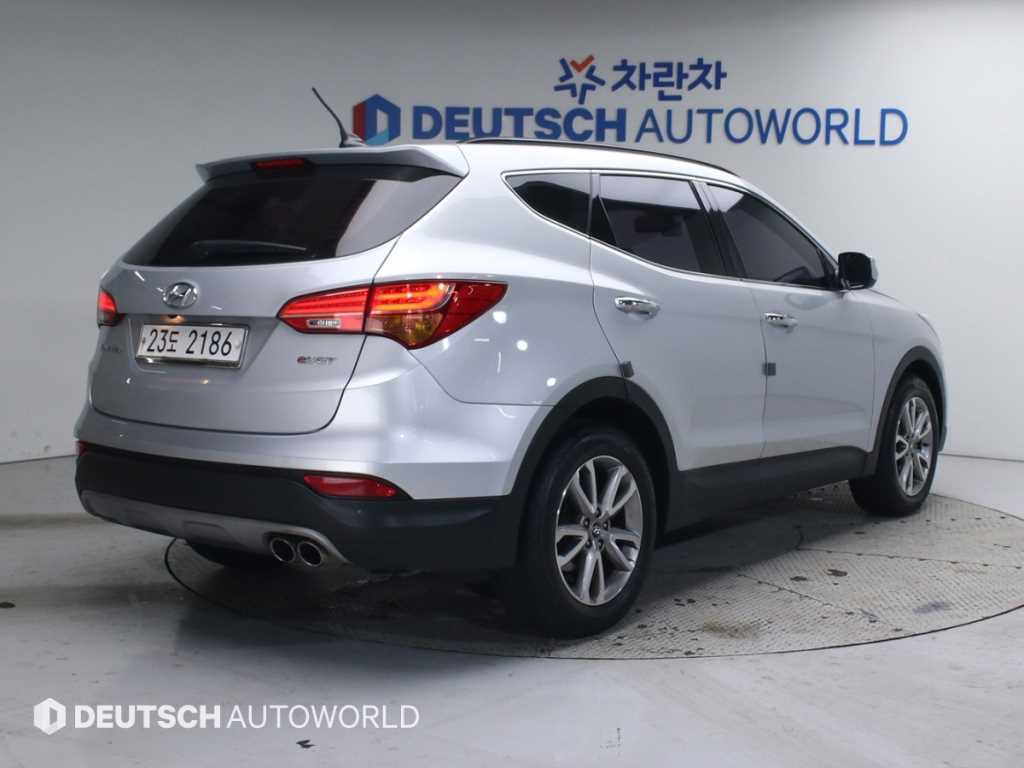 현대 싼타페 디젤 2WD 2.0 프리미엄 사진 2/20