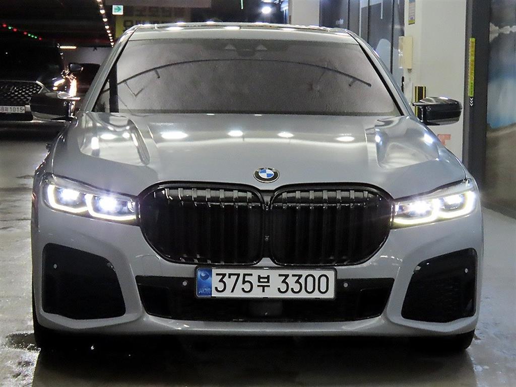 BMW 7시리즈 750Li xDrive 사진 2/20