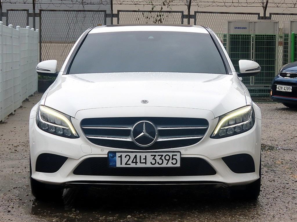 C클래스 W205 C220 d 아방가르드 2019년식