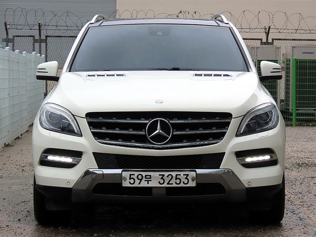 뉴 M클래스 W166 ML250 블루텍 4매틱 2012년식
