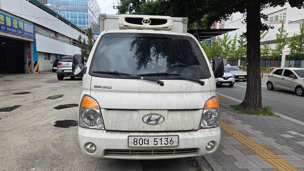 현대 포터2 1톤 냉장탑 - 중고 트럭 매물 이미지