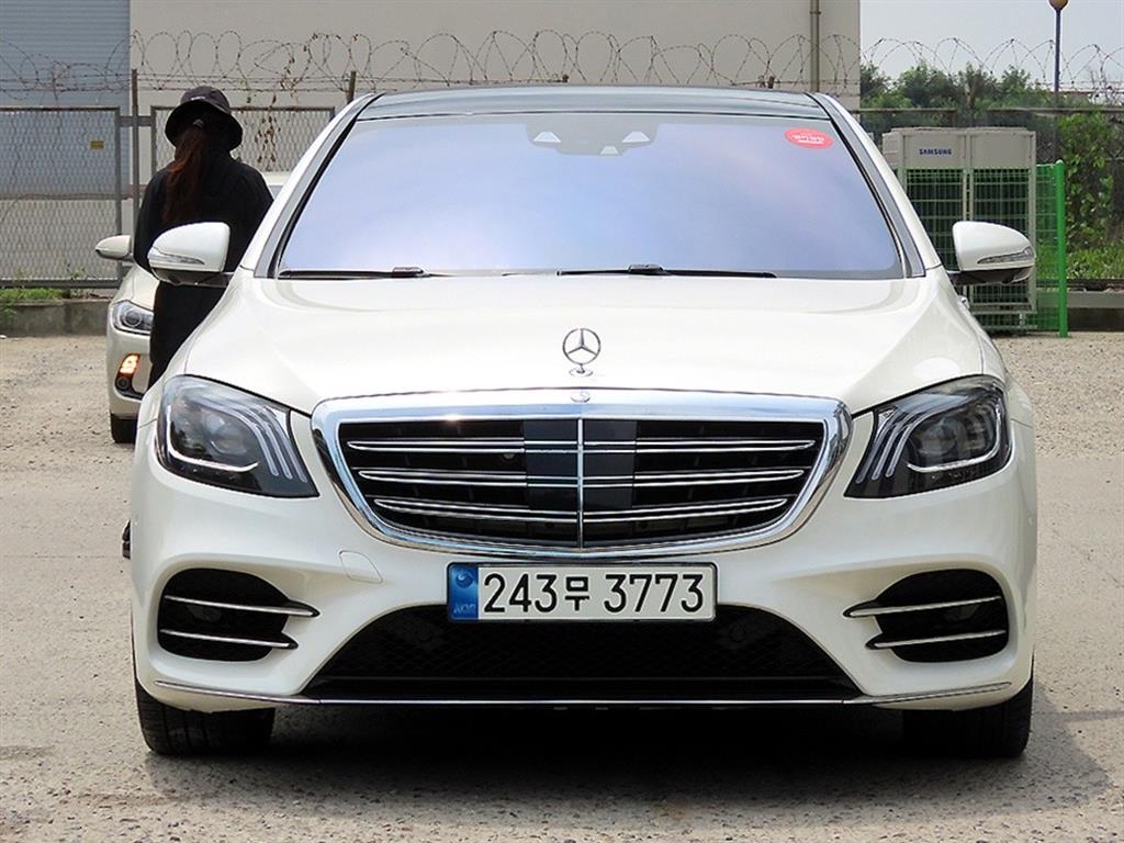 벤츠 S 클래스 S 350 d 4MATIC 사진