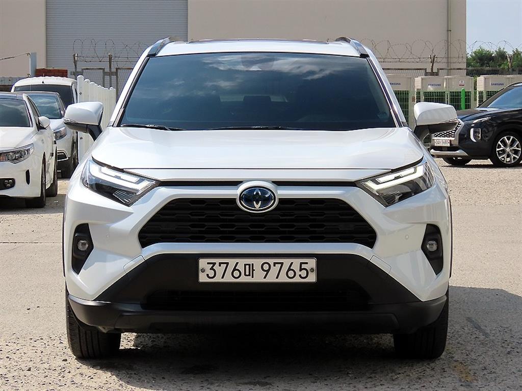 RAV4(5세대) 2.5 2WD 하이브리드 XLE 2024년식