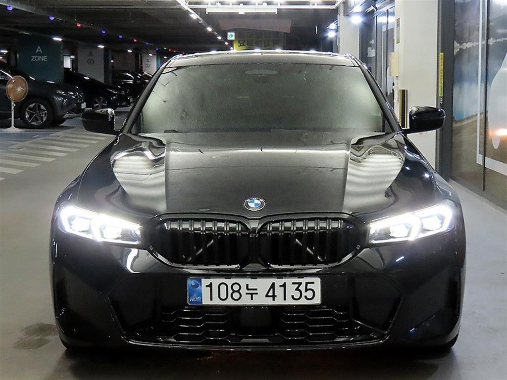 BMW 3시리즈 320i M 스포츠 사진