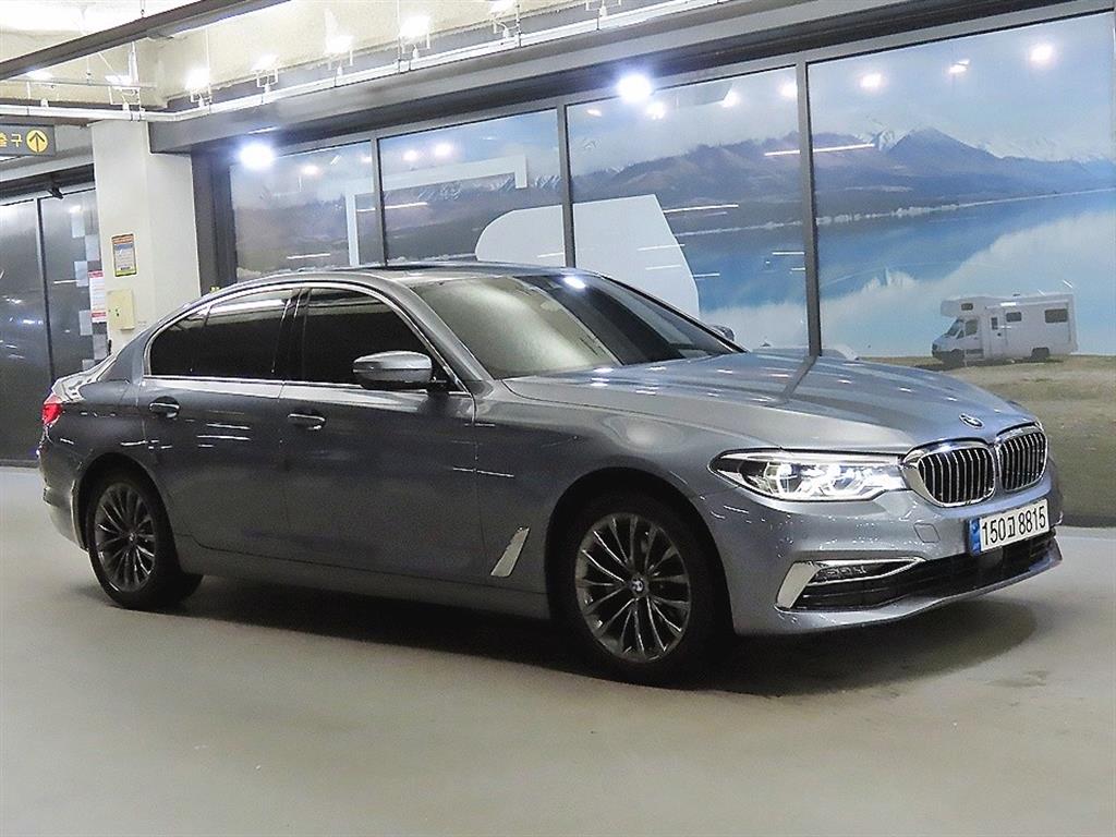 5시리즈 (G30) 520d xDrive 럭셔리 플러스 2019년식