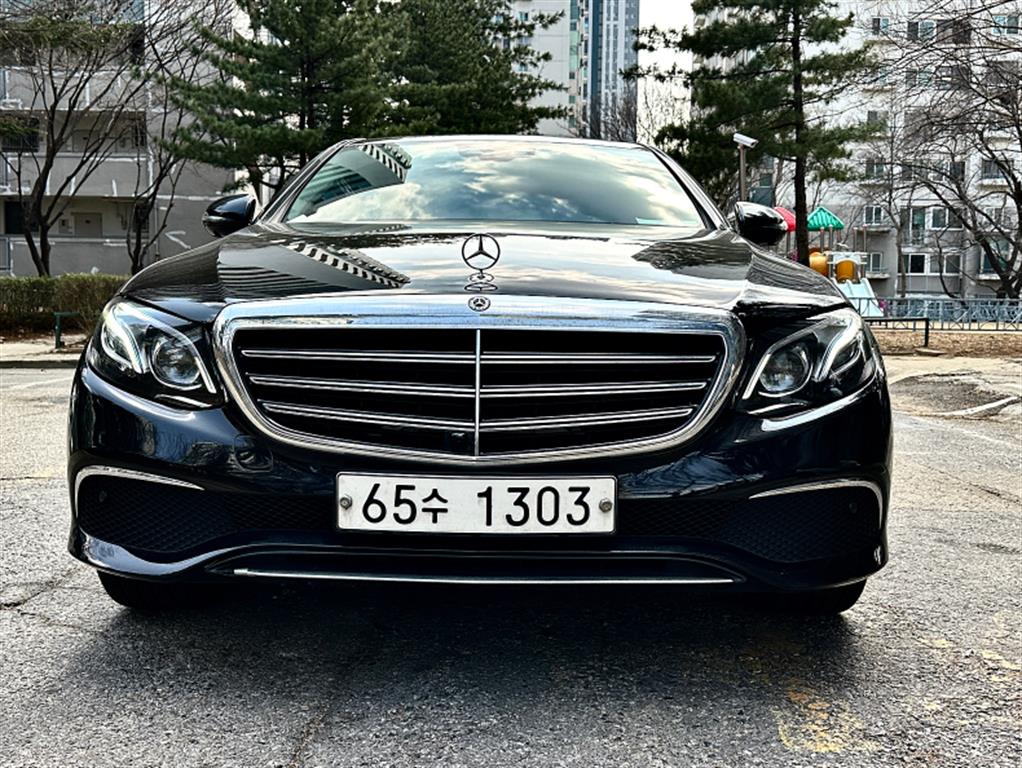 E-클래스 W213 E300 4MATIC 익스클루시브 2018년식