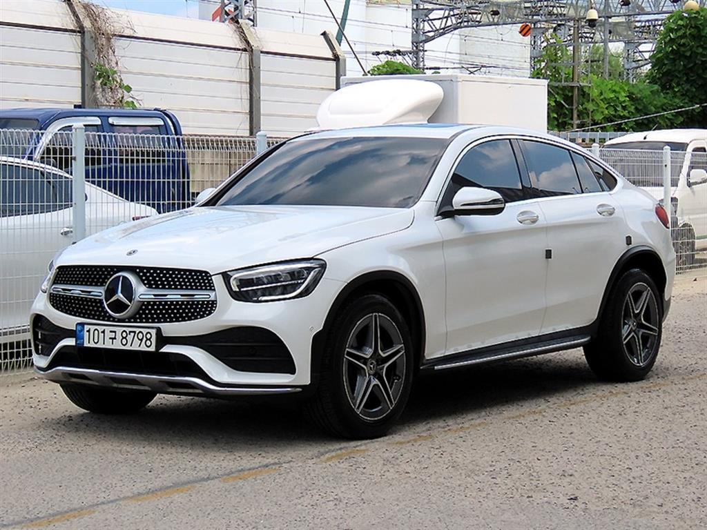 벤츠 GLC 클래스 GLC 220 d 4MATIC 쿠페 사진 2/20