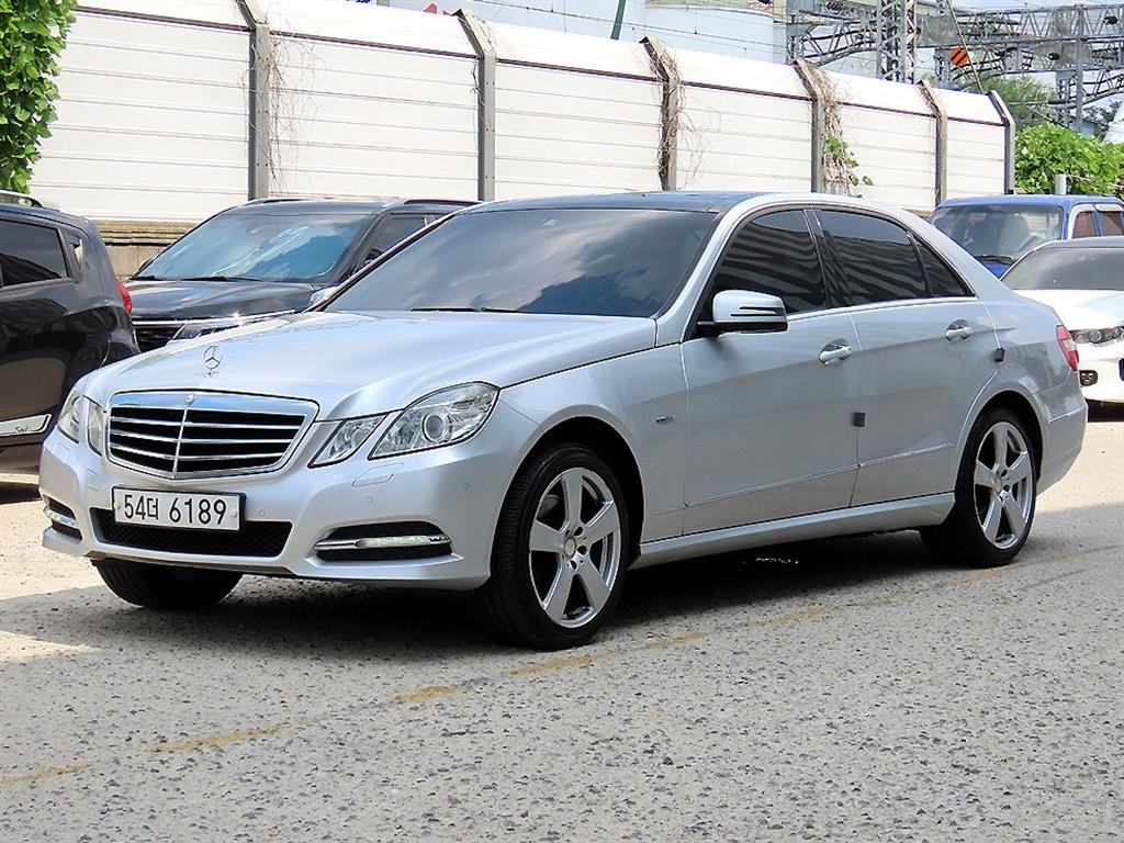 벤츠 E 클래스 E350 사진 2/20