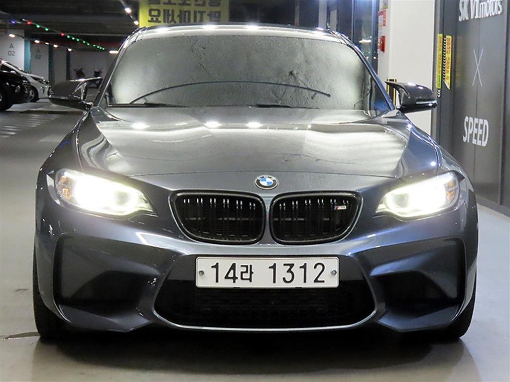 BMW 2시리즈 쿠페 M 퍼포먼스 스티어링 휠 에디션 사진