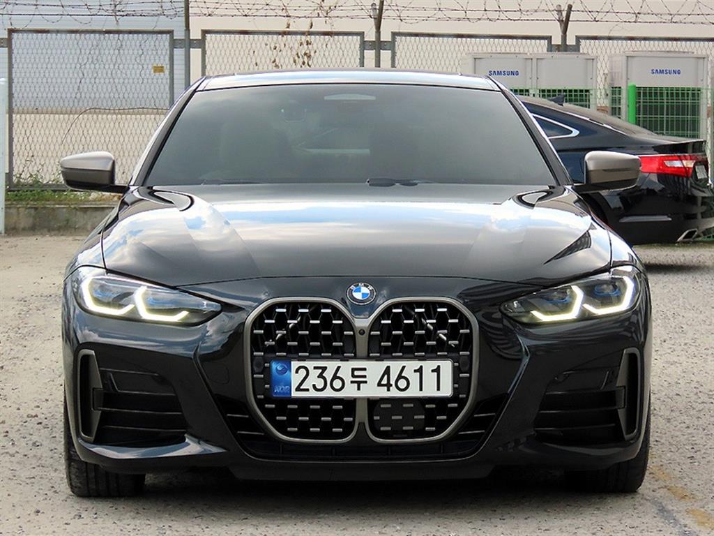 BMW 4시리즈 M440i xDrive 쿠페 사진