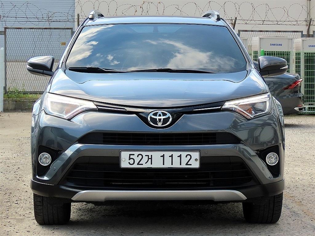 라브4 2.5 2WD 2018년식