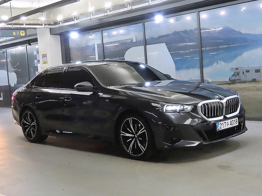 5시리즈 (G60) 530i xDrive M 스포츠 2024년식