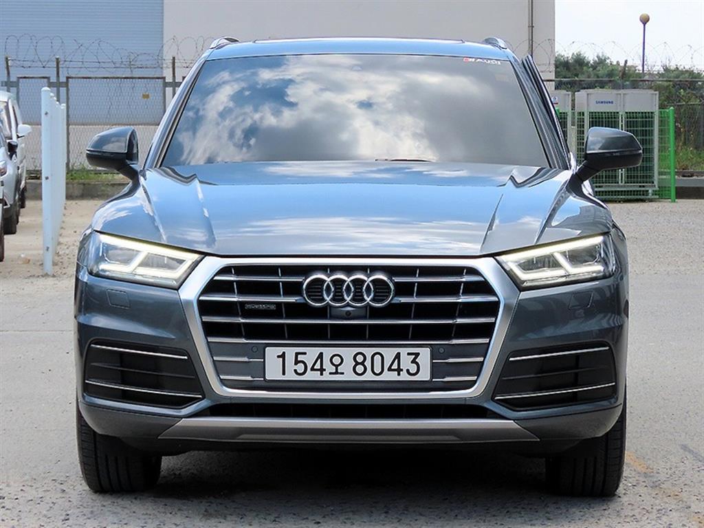 Q5 (FY) 40 TDI 콰트로 프리미엄 2020년식
