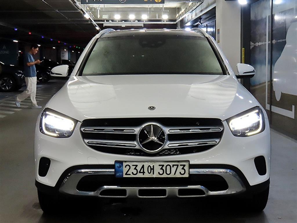 벤츠 GLC 클래스 GLC 300 e 4MATIC 사진