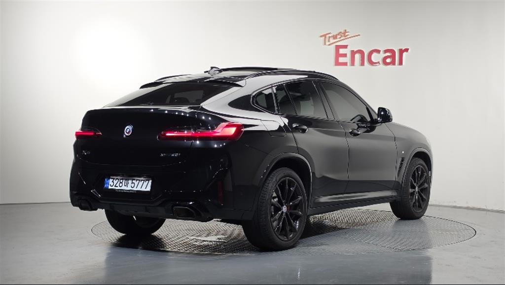 BMW X4 xDrive 20i M 스포츠 프로 사진 2/20