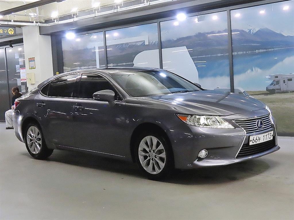 뉴ES300h 슈프림 2013년식