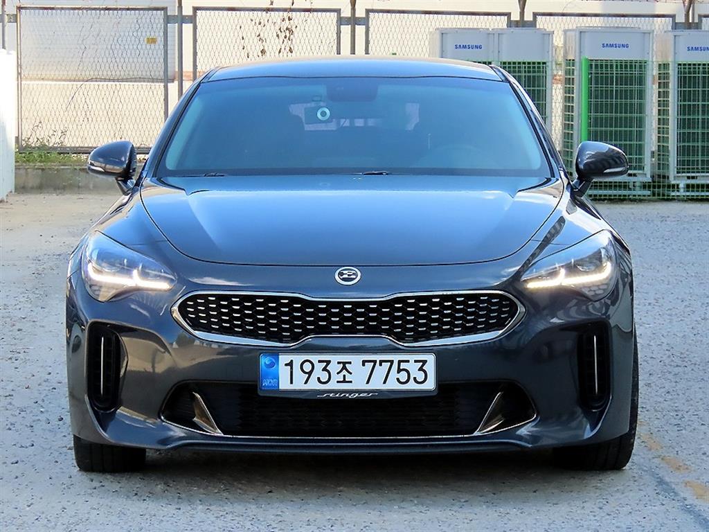 스팅어 디젤 2.2 2WD 플래티넘 2018년식