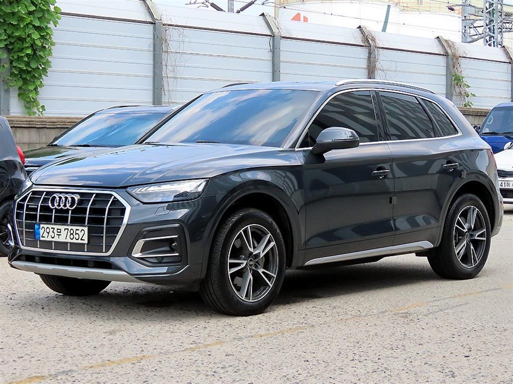 아우디 Q5 40 TDI 콰트로 사진 2/20