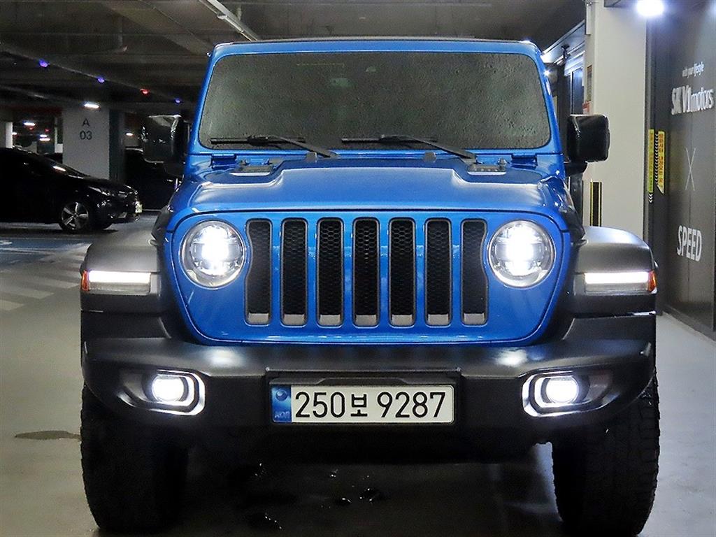 지프 랭글러 2.0 루비콘 4도어 파워 탑 사진