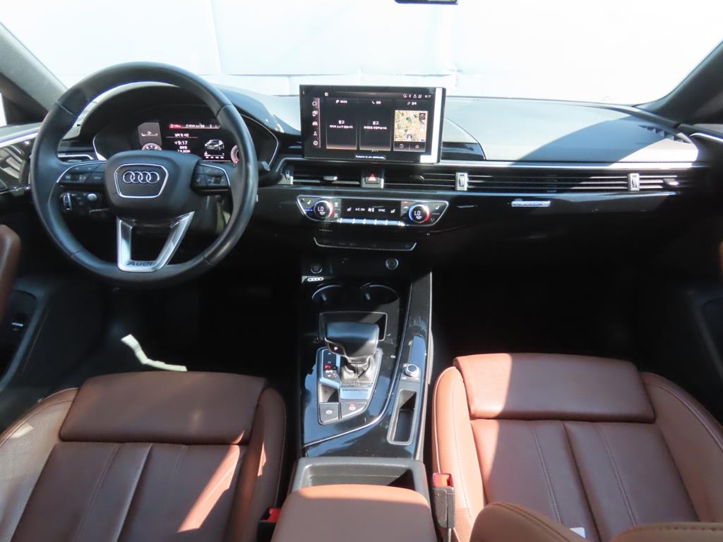 아우디 A5 40 TFSI 콰트로 프리미엄 스포트백 사진