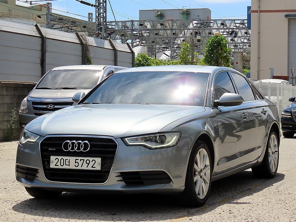아우디 A6 3.0 TFSI 콰트로 사진 2/20