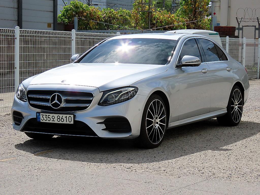 벤츠 E 클래스 E300 AMG LINE 사진 2/20