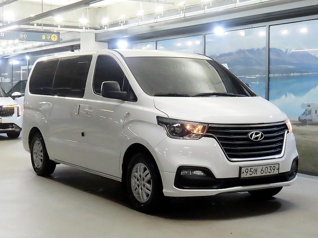 더 뉴 그랜드 스타렉스 2WD 밴 5인승 모던 2019년식