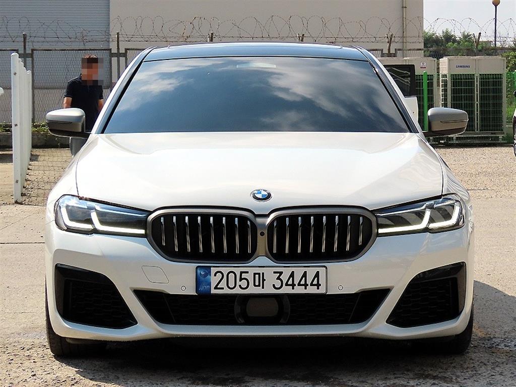 5시리즈 (G30) M550i xDrive 2022년식