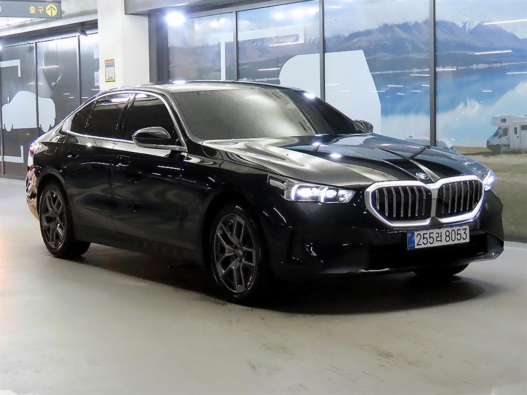 5시리즈 (G60) 530i xDrive 기본형 2026년식