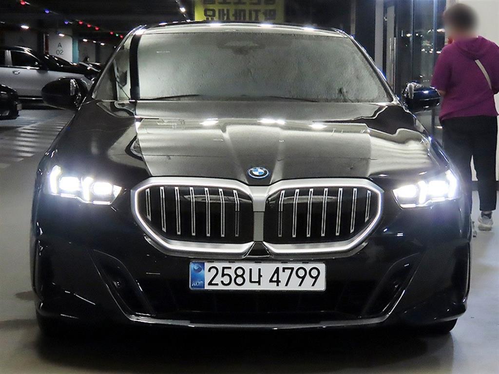 5시리즈 (G60) 530e M 스포츠 2025년식