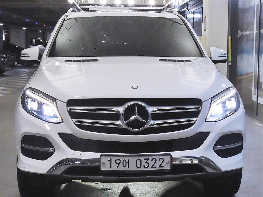 벤츠 GLE 클래스 GLE 250 d 4MATIC 사진