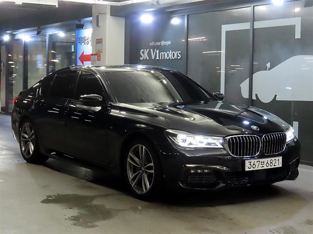 BMW 7시리즈 740d xDrive M 스포츠 사진