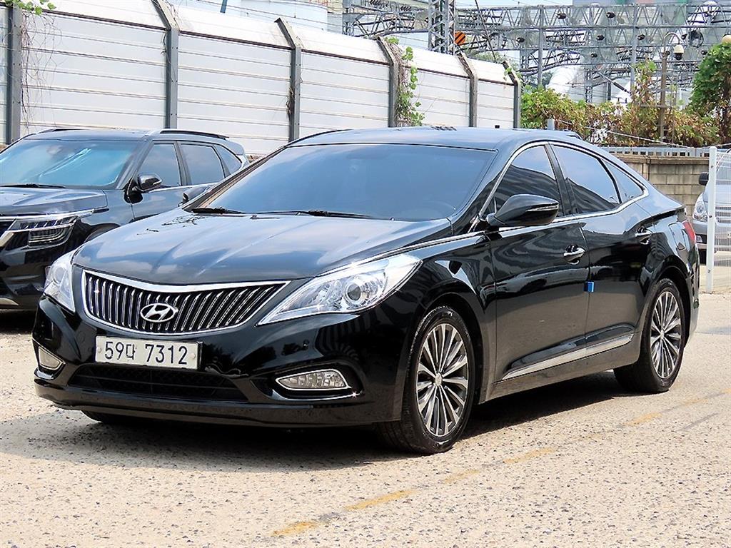 현대 그랜저 HG300 PREMIUM 사진 2/19