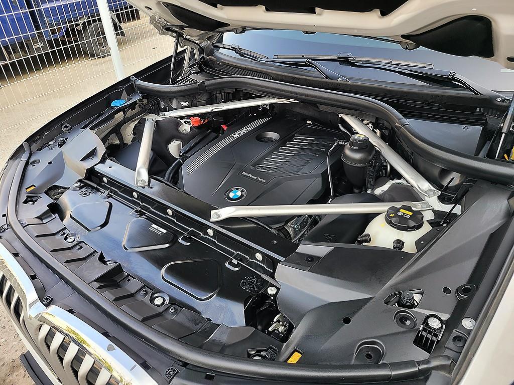 BMW X7 xDrive 40i M 스포츠 사진