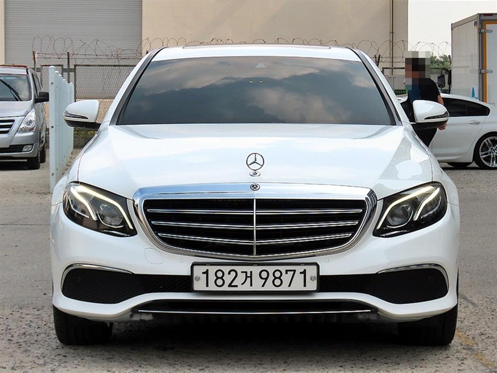 E-클래스 W213 E220d 익스클루시브 2019년식
