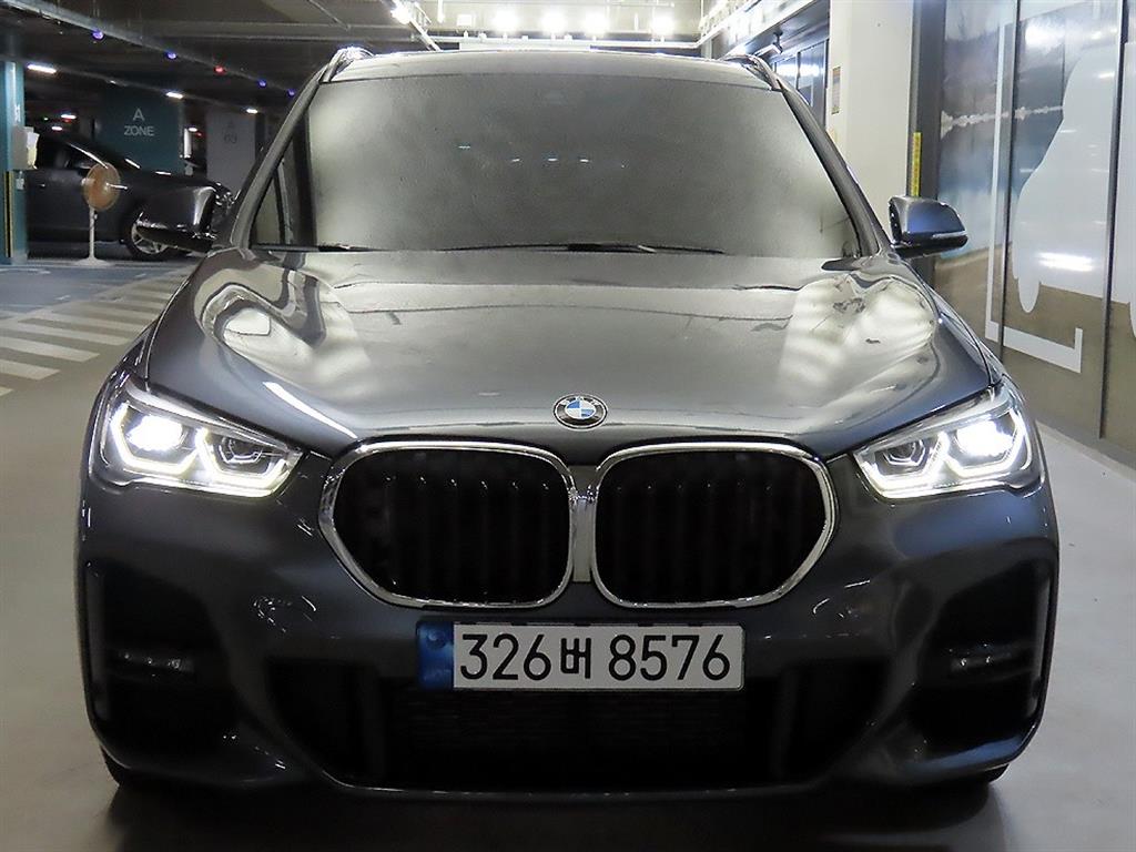 BMW X1 xDrive 20i M 스포츠 사진