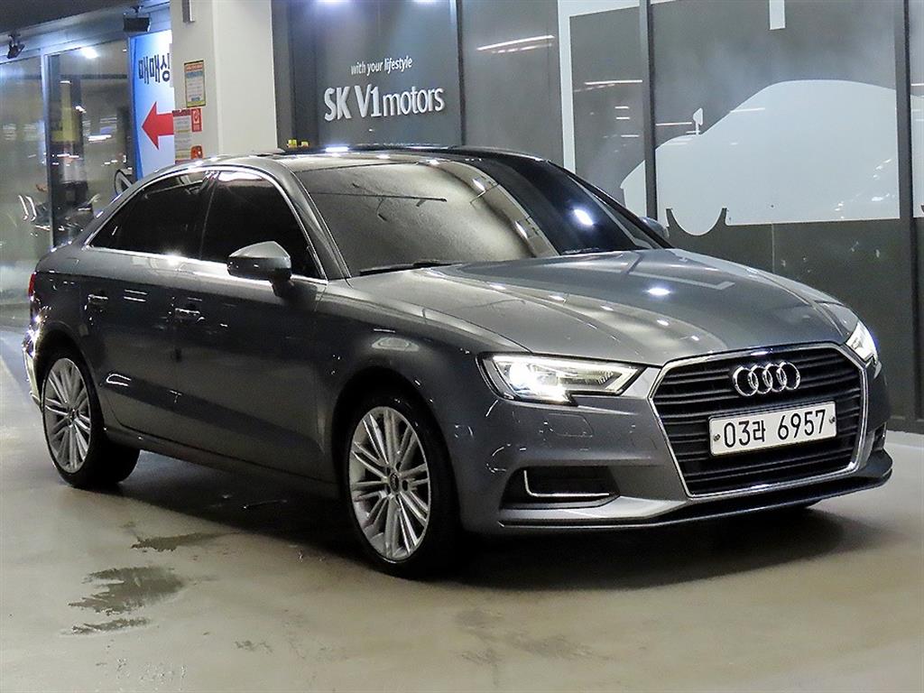 뉴 A3 40 TFSI 2018년식