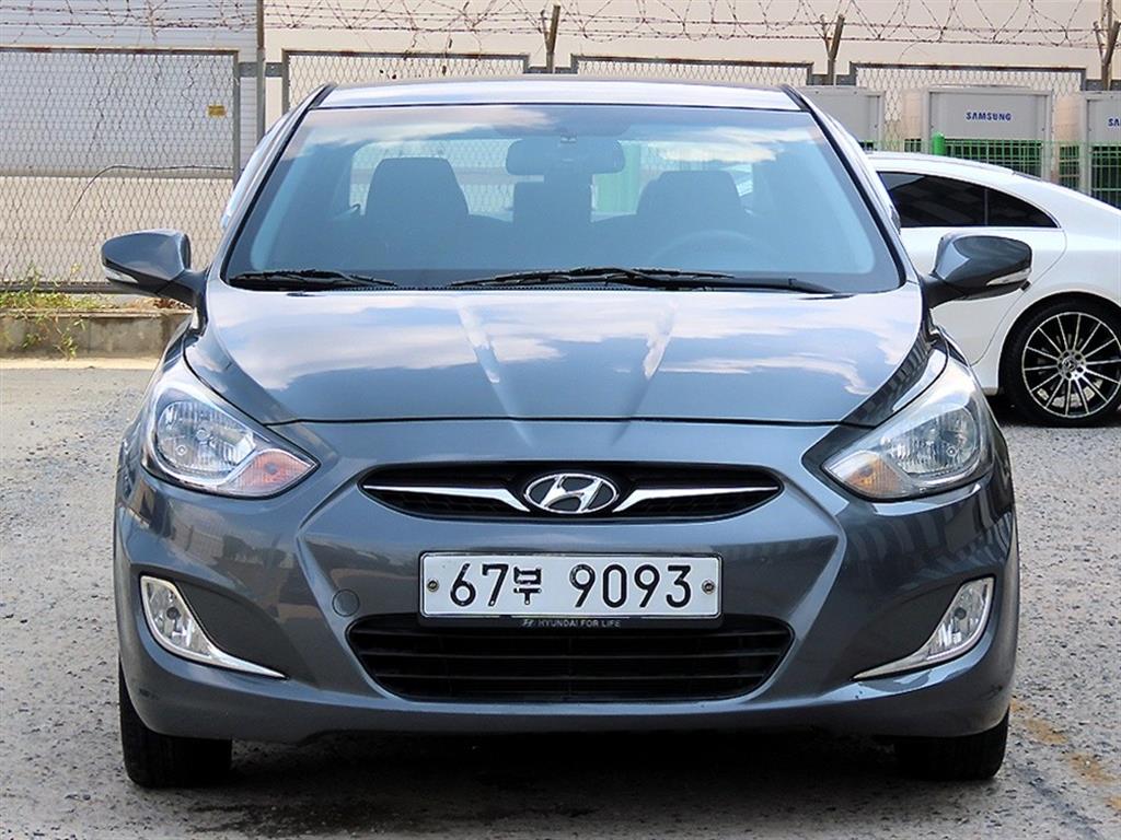 엑센트신형 1.4VVT 프리미어 2012년식