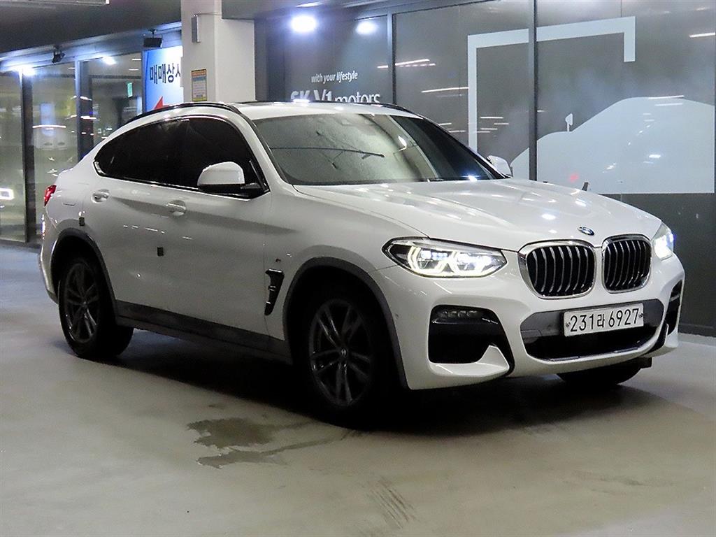 BMW X4 xDrive 20d M 스포츠 X 사진