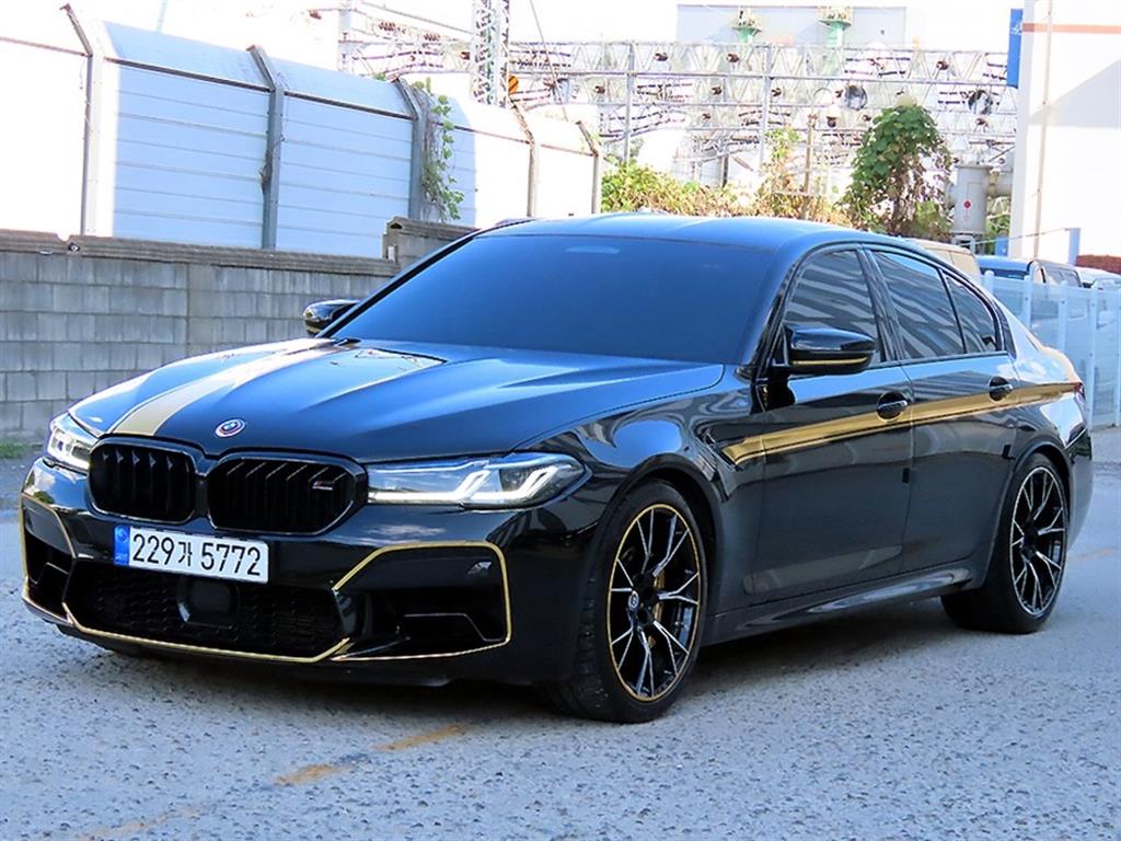 BMW 5시리즈 M5 세단 컴페티션 에디션 사진 2/20