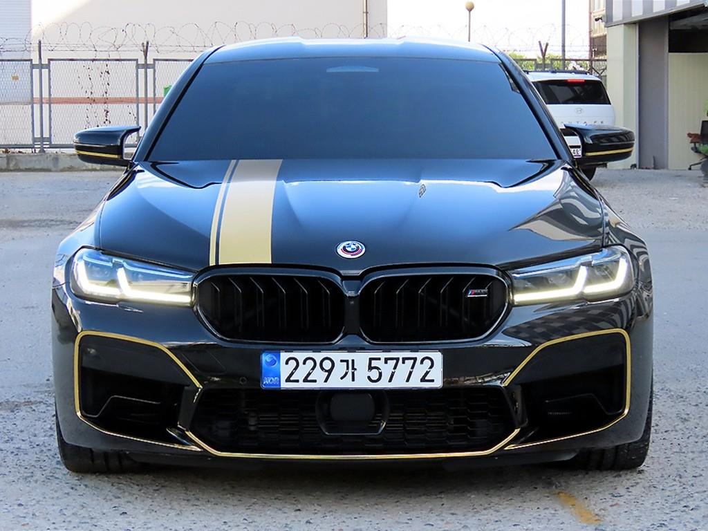 M5 (F90, F10) M5 세단 컴페티션 에디션 2022년식