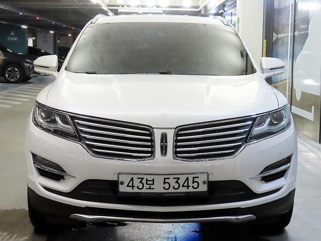링컨 MKC 2.0 AWD 리저브 사진