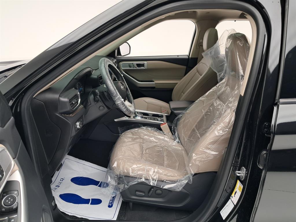 포드 익스플로러 3.0 AWD PHEV 리미티드 사진