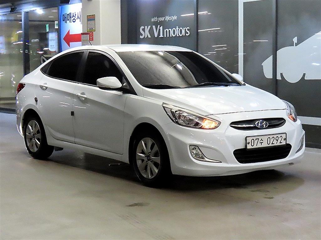 엑센트신형 1.4VVT 모던 2016년식