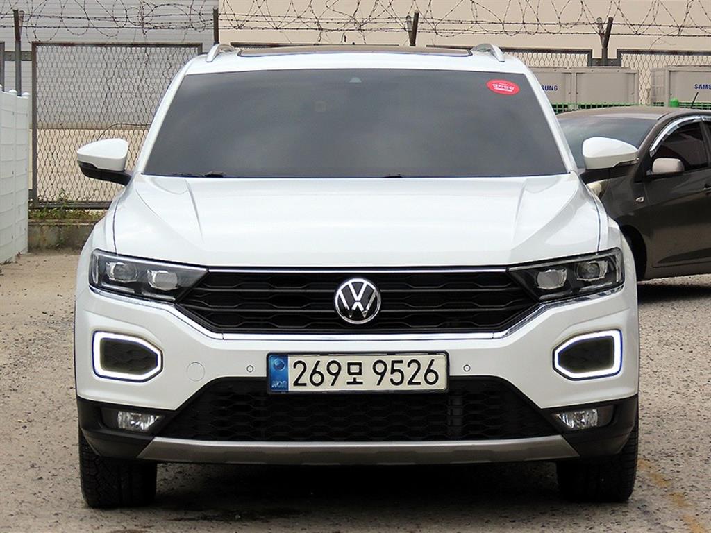 티록 2.0 TDI 프레스티지 2021년식