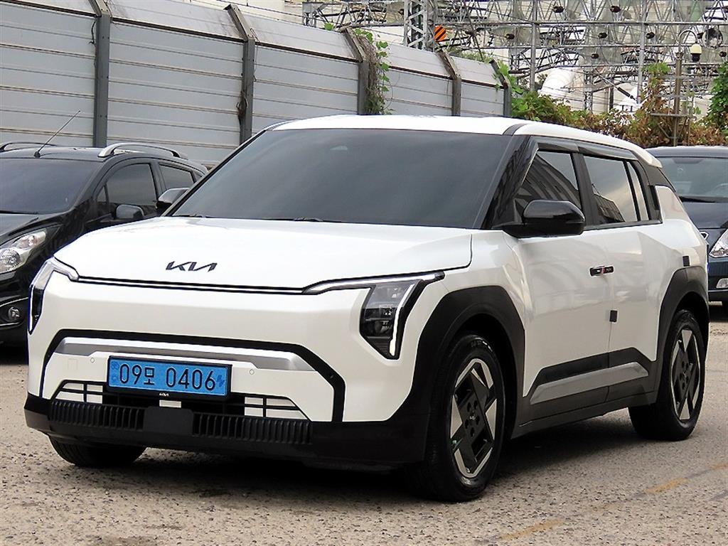 기아 EV3 롱레인지 2WD 에어 사진 2/20